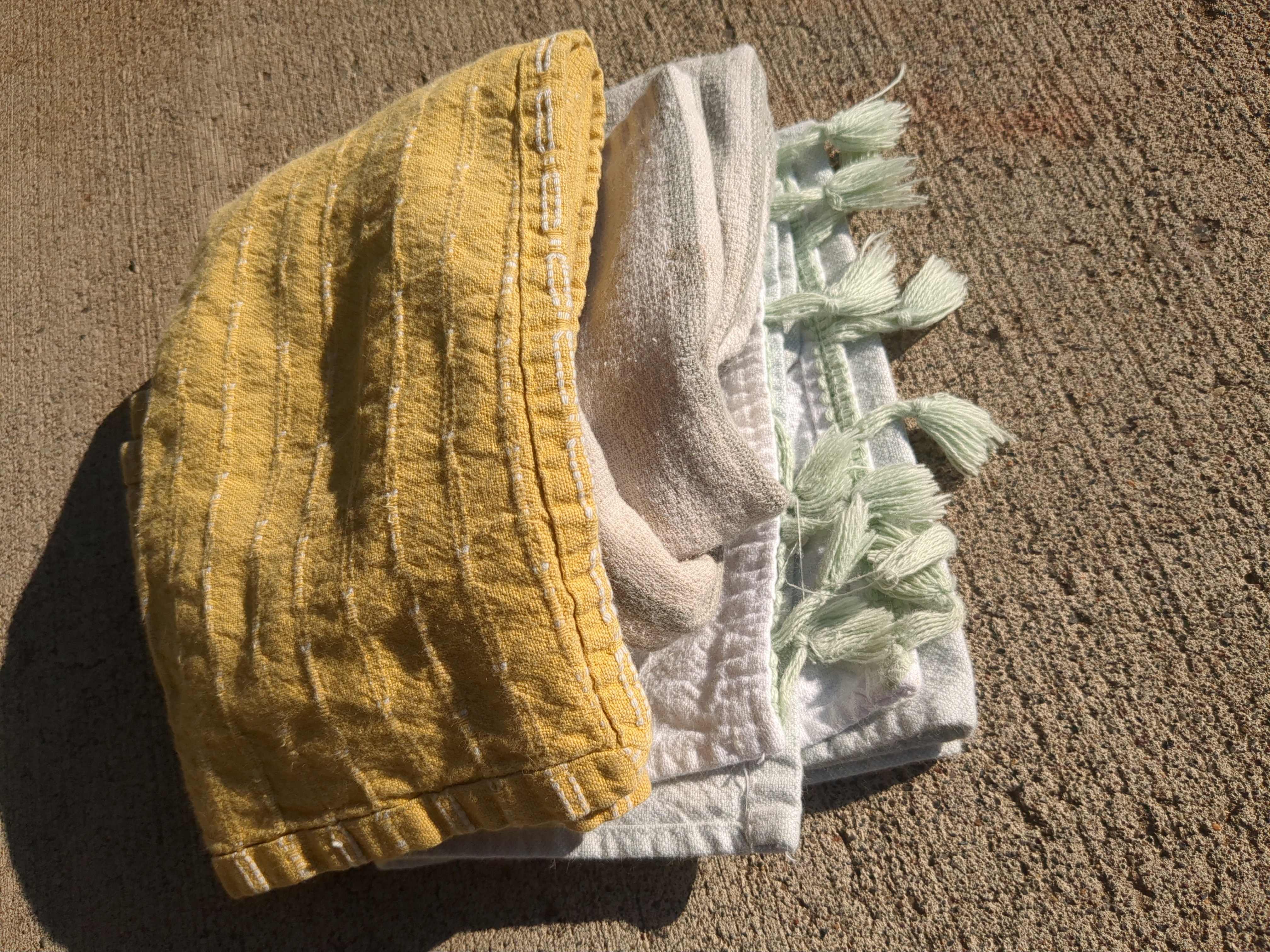 Set of Textured Cotton Throw Blankets, Yellow & White with T